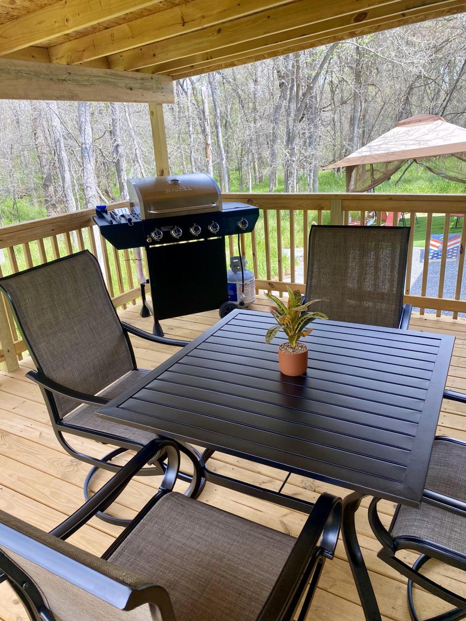 הוילה בסטרופ Private Cozy Hideaway With Deck Escape Austin 35Mi מראה חיצוני תמונה